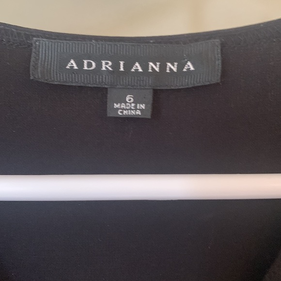Adriana, size 6, pre worn long sleeve dress - Picture 2 of 6